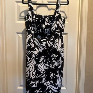 👗Scarlett Black & White Dress size 8 (363)